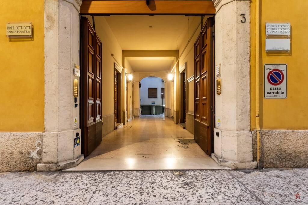 Arena-Center Luxury Apartment Verona Eksteriør bilde
